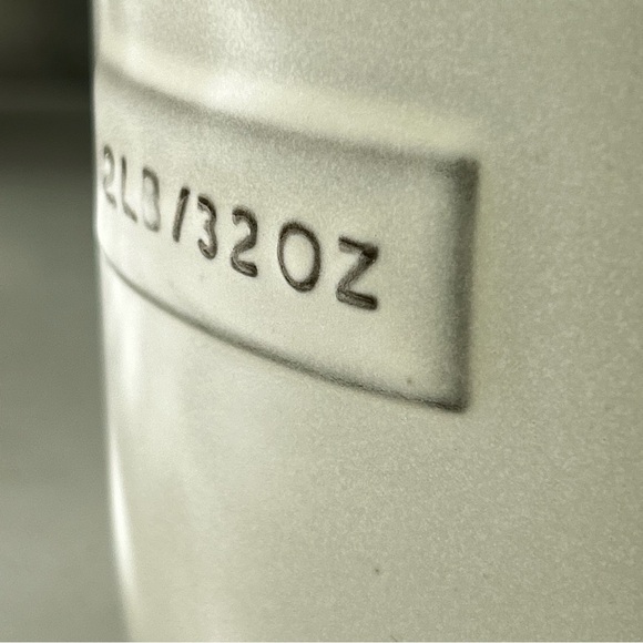 🌴Lovely Hearth and Hand 32oz Dry Goods Stoneware Jar with Wooden Lid - Picture 2 of 10